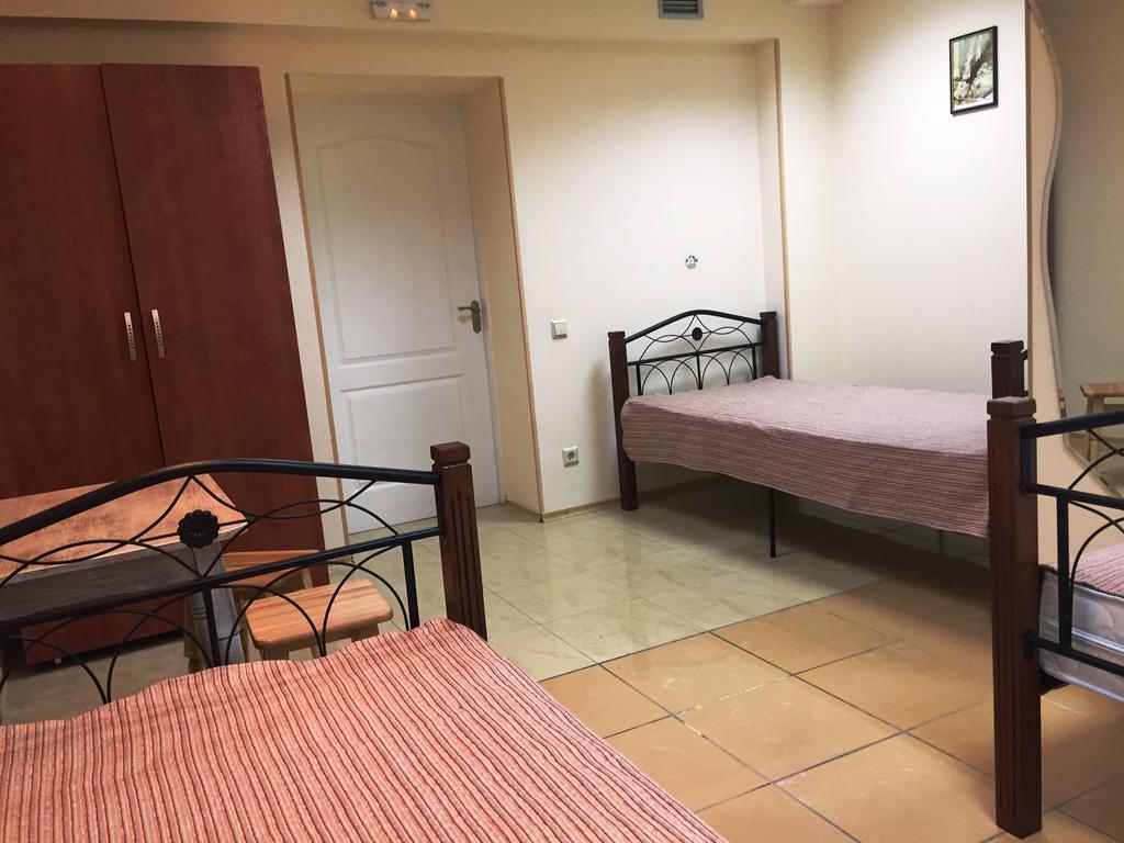 Westend Hostel 키예프 객실 사진